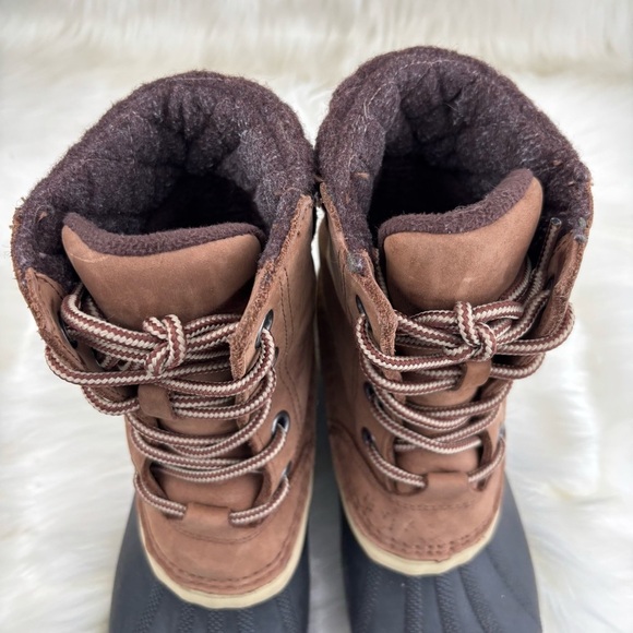 Sorel Tan and Black Lace-Up Boots - Picture 11 of 13